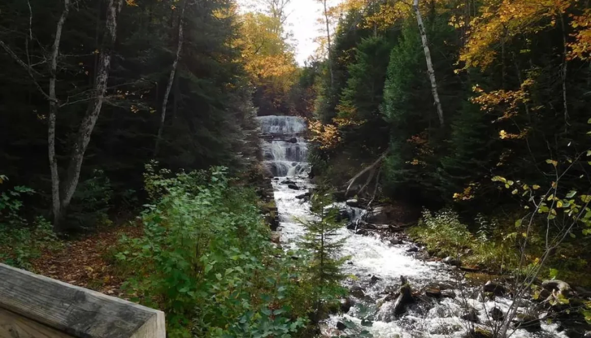 sable-falls-in-fall-38326e-1024