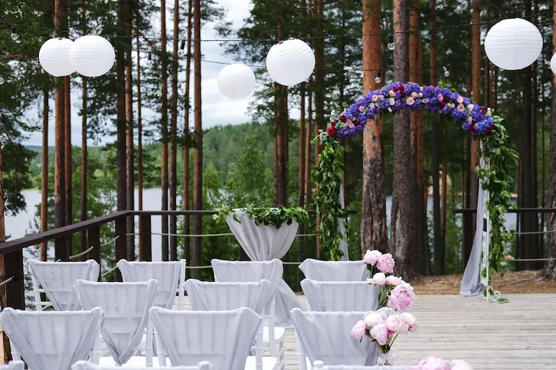 sustainable event decor
