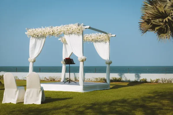 Seasonal Party Rental Checklist with Outdoor Party Essentials: Spring/Summer vs. Fall/Winter