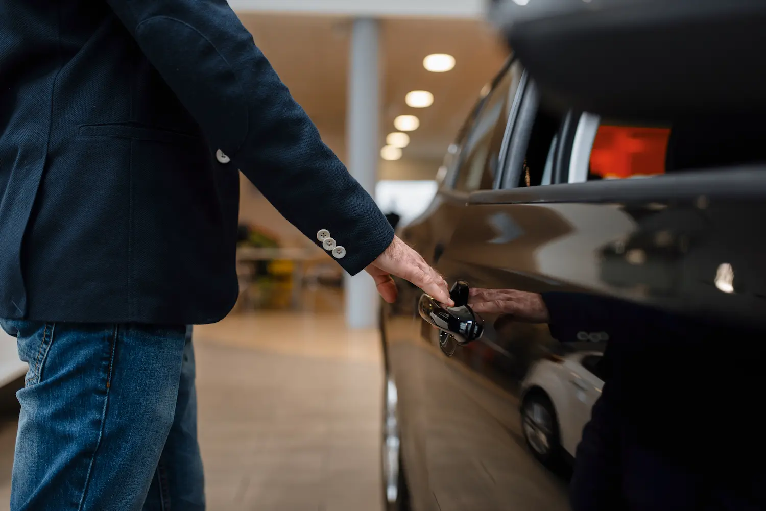 car dealership (1)